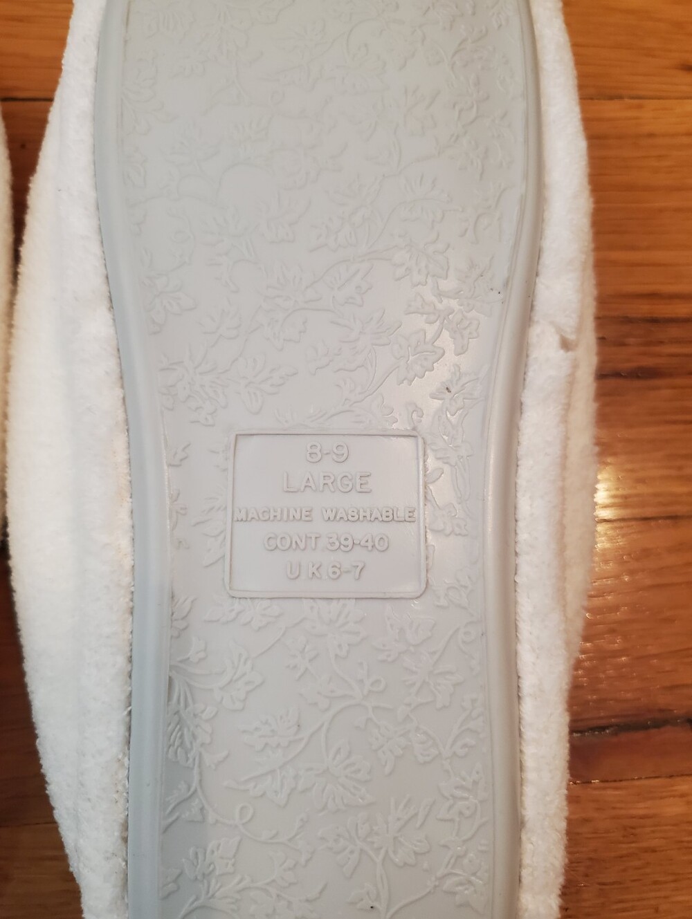 White Plush Slippers - Picture 9 of 9